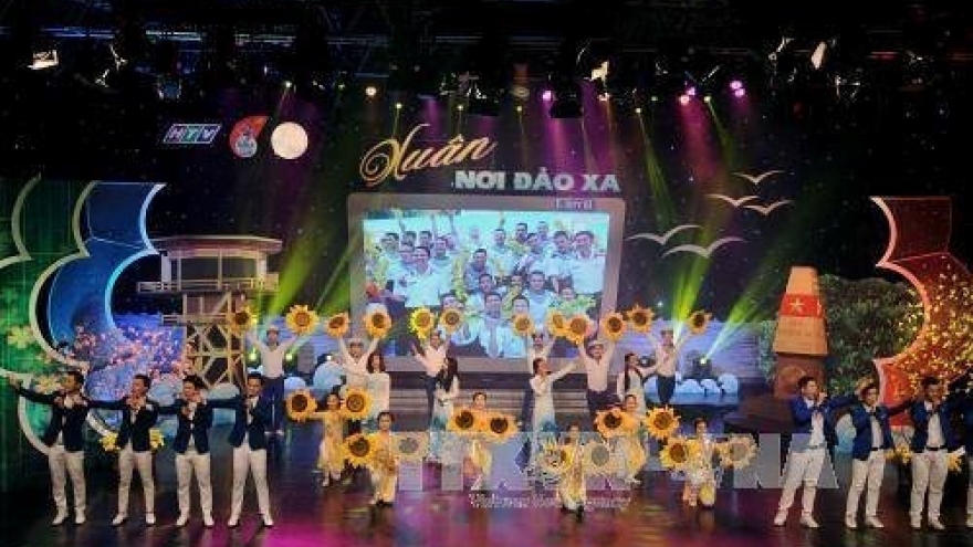 Over US$660,000 collected for islanders, soldiers