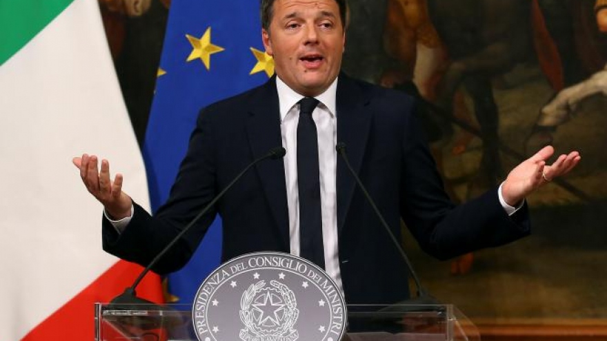 Italy's Renzi vows to resign after crushing referendum defeat