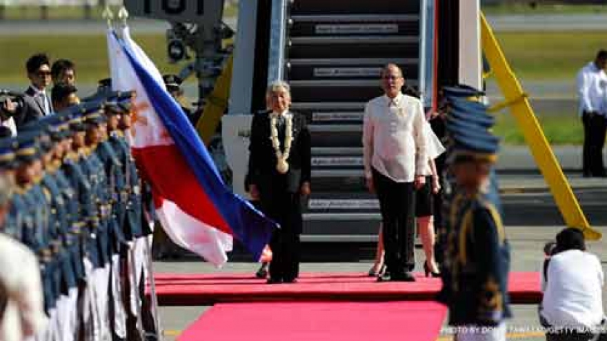 Japanese Emperor begins State visit to Philippines