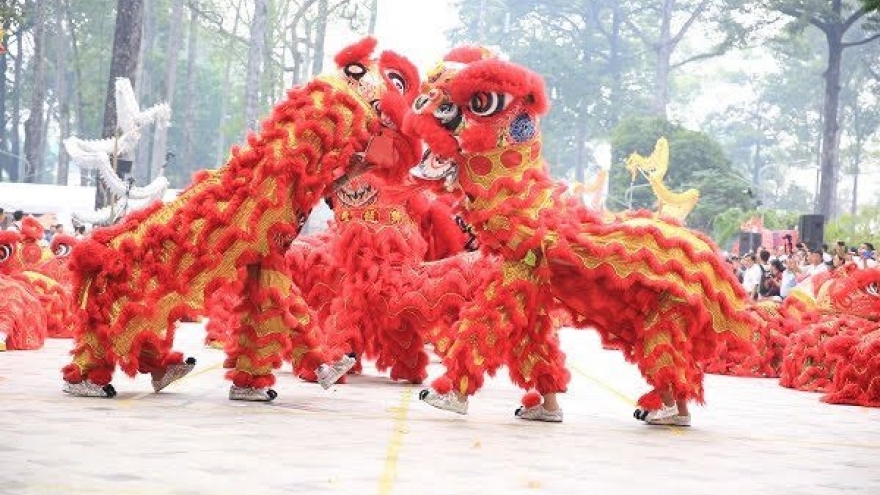 A record 108 kylins perform in HCMC