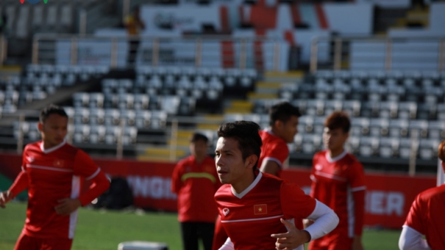 National squad takes part in light exercise ahead of match against Iran