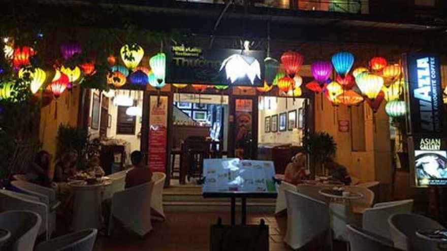 The biggest ice cream bar of Vietnam in Hoi An