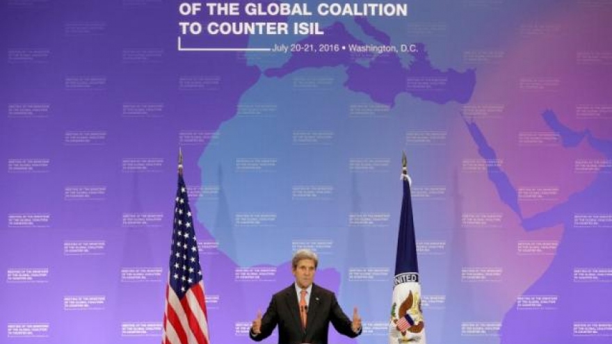 Kerry calls for new measures to counter changing Islamic State