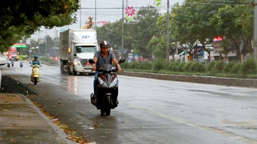 Storm Kirogi weakens to tropical depression before landfall in Vietnam
