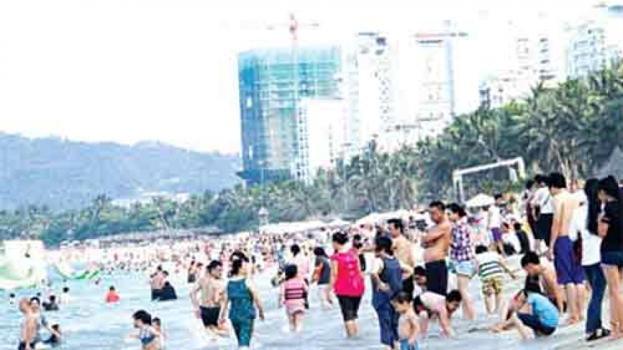 Khanh Hoa welcomes 1.6 million foreign tourists in five months