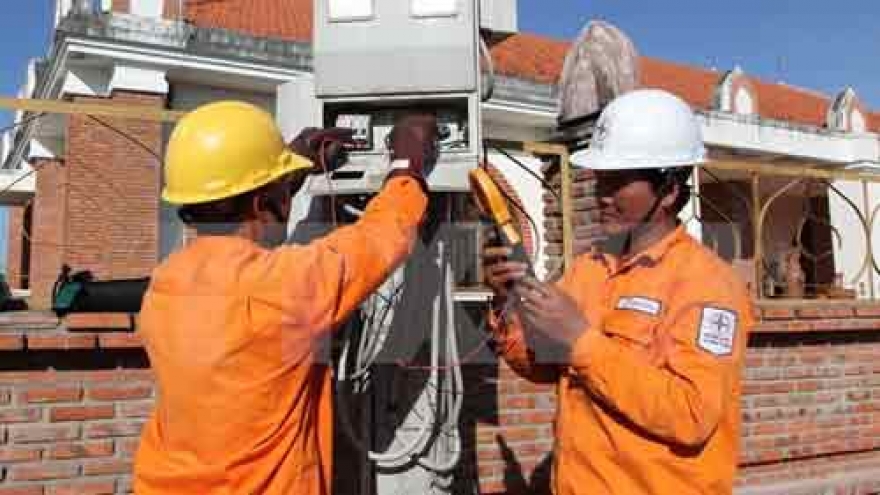 Thousands of Khmer households get access to power