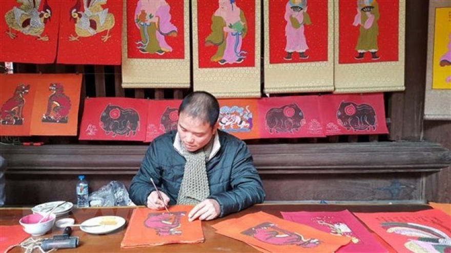 Folk painting genres displayed at Temple of Literature