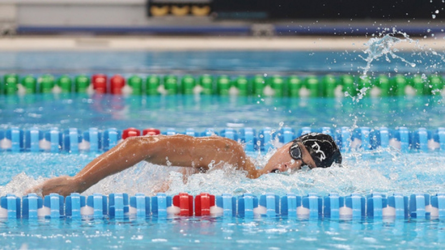 Swimmers Kim Son, My Thao enter ASIAD final