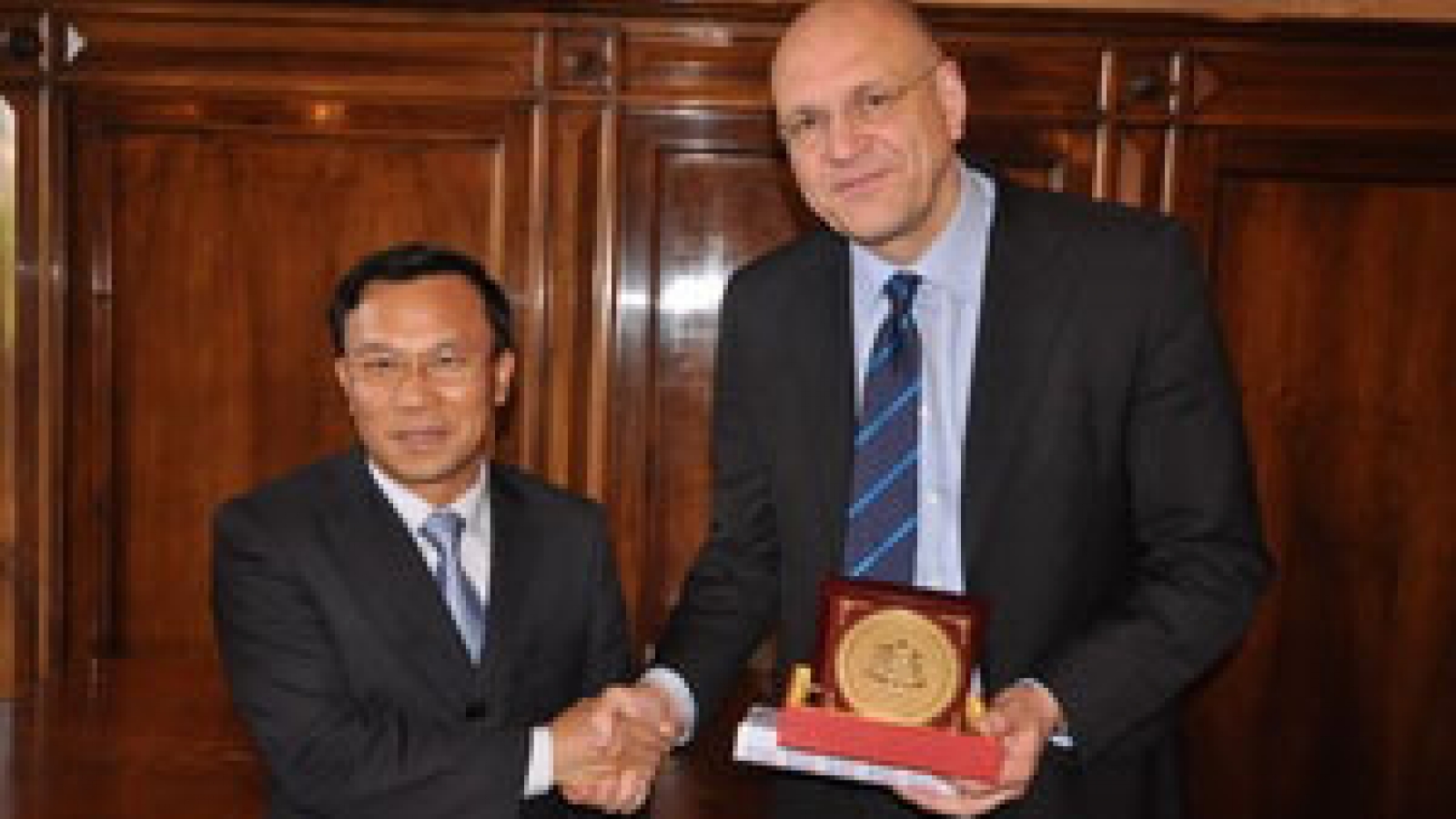 Vietnam sees early signs of economic recovery