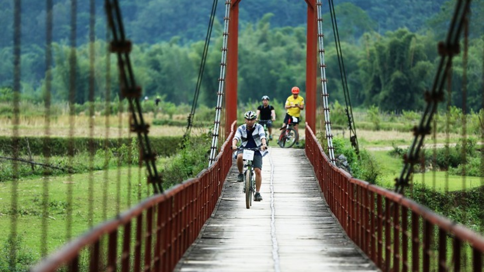 Cao Bang promotes tourism development