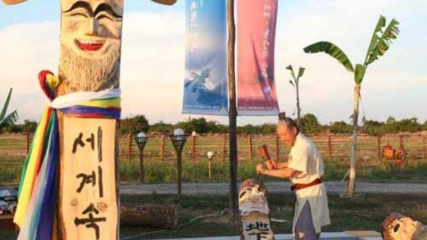 RoK hopes to organise world cultural exhibition in HCM City