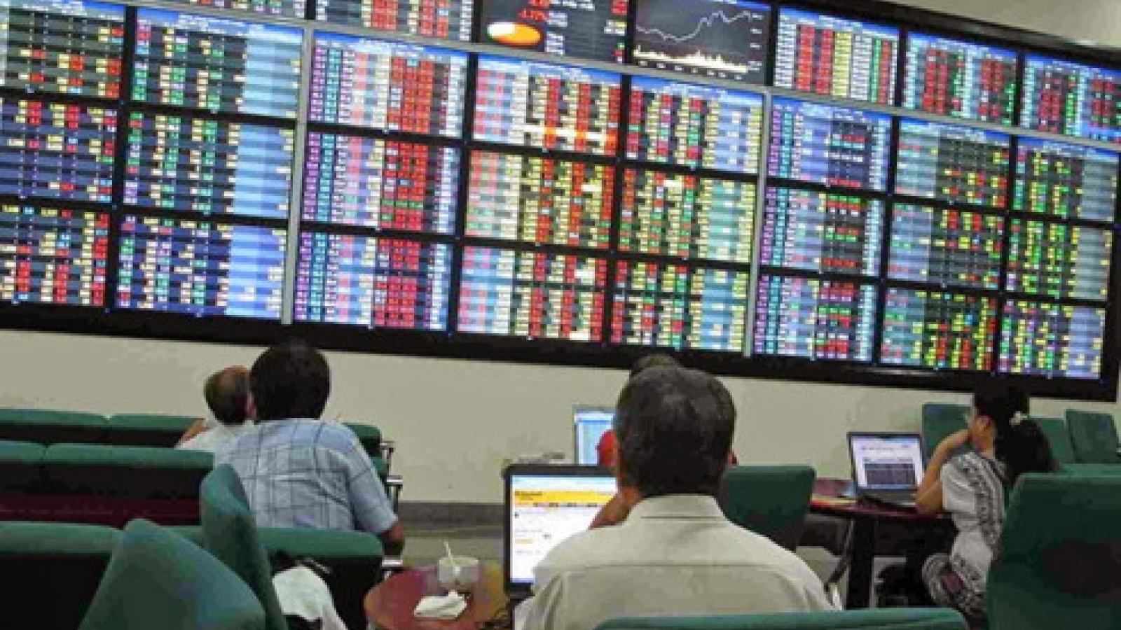 Stock market expected to keep rising this year