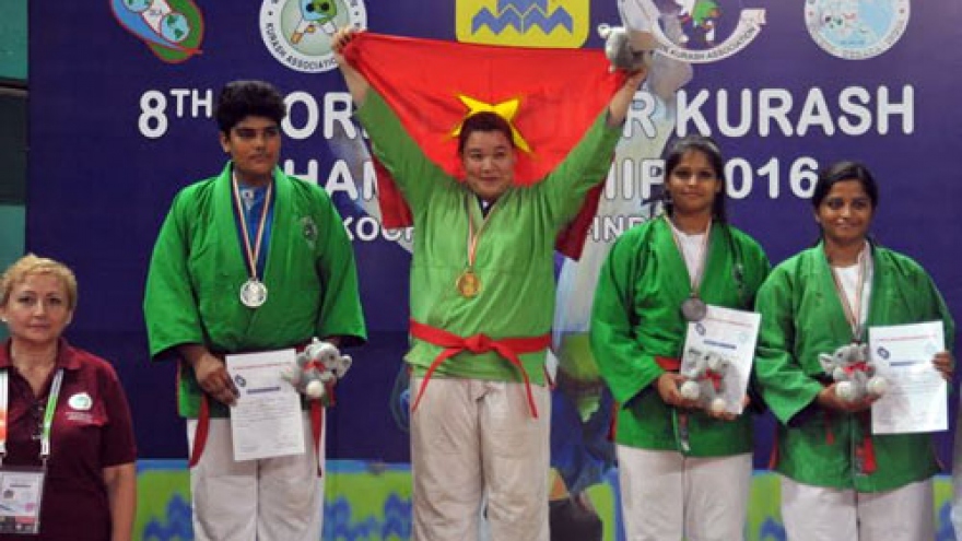 Vietnam comes up short at wrestling tourney in India