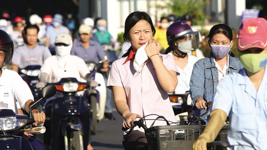 
        Vietnam labour growth unaided by FDI support
                              