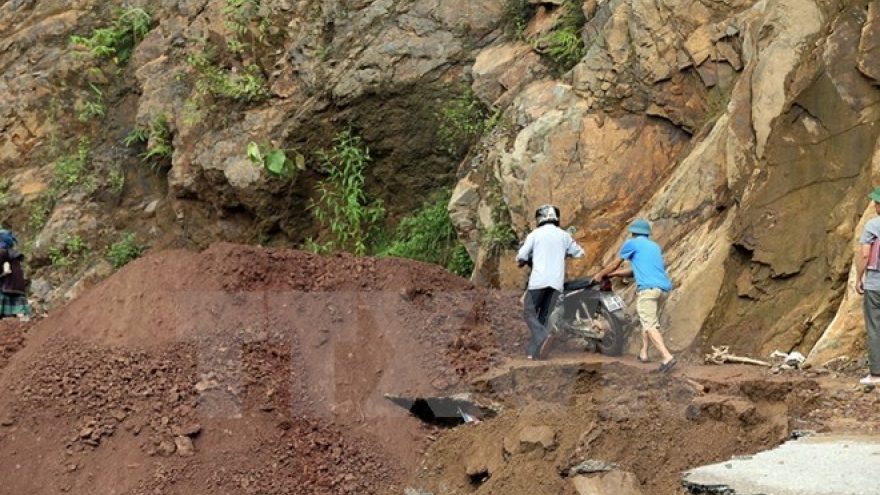 Landslide kills one in Cao Bang