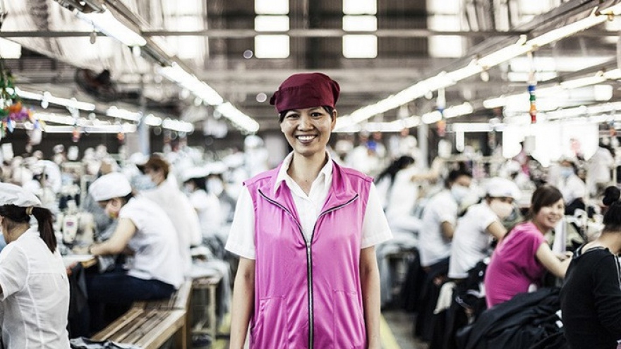 
        CPTPP increases competition in international labor market
                              