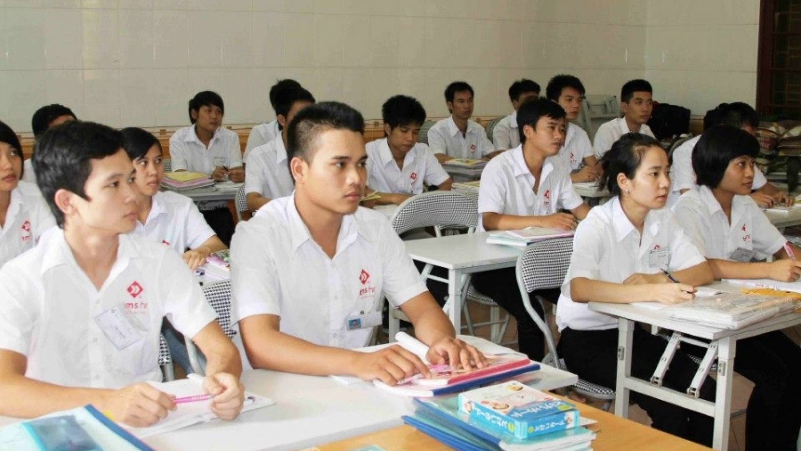 Employers should insist their workers speak English 