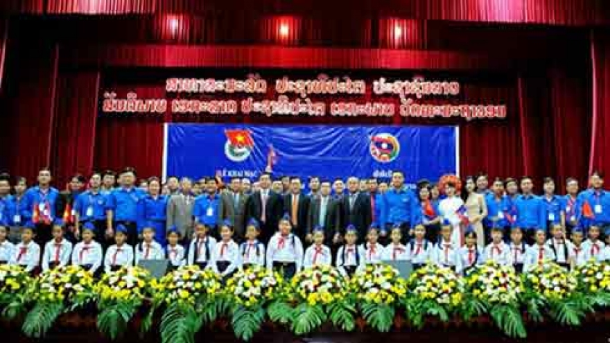 
        Youths contribute to fostering Vietnam-Laos relationship
                              