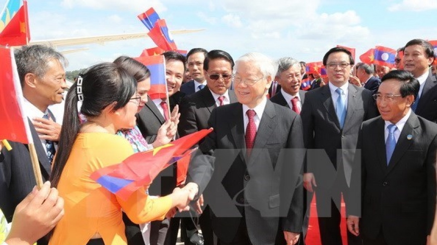 Party chief meets Lao Prime Minister