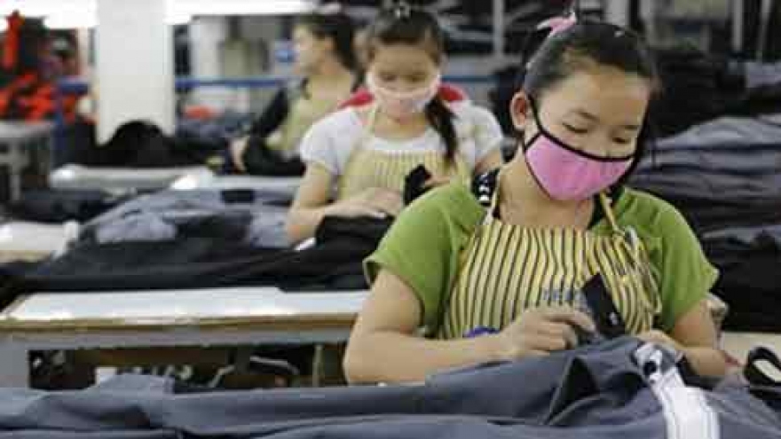 Laos’ garment industry declines due to labour shortage