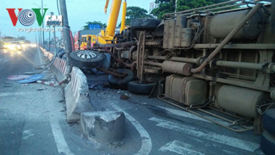 Blown tire causes truck to rollover on National Highway 1 