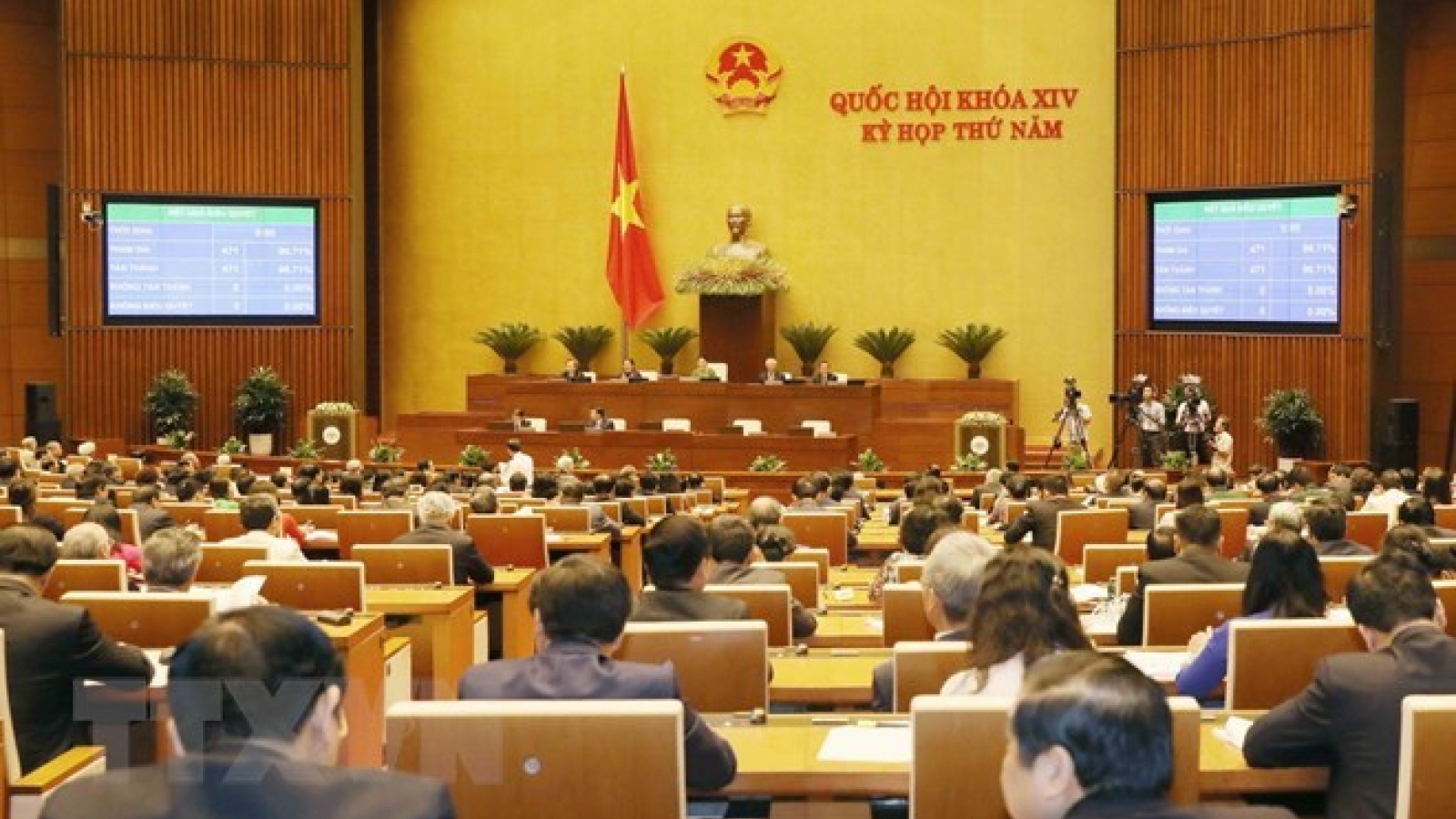 Legislators support extended scope of anti-corruption law