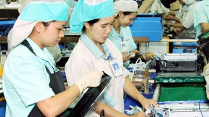 Vietnam to send 100,000 workers abroad annually