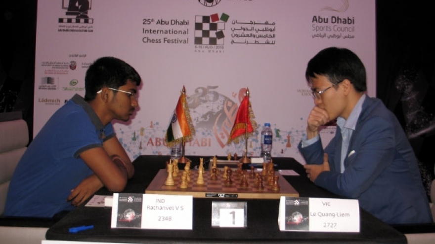 Liem, Khoi held to draws at Dubai Open
