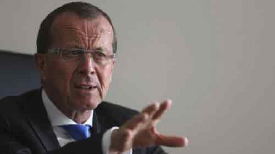 
        UN approves high seas crackdown on Libya arms smuggling
                              