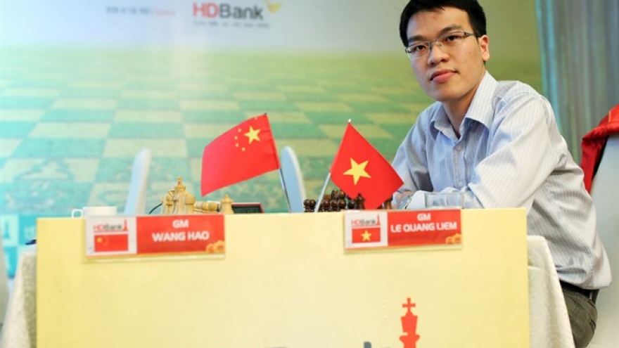 GM Liem tops HDBank tournament after five rounds