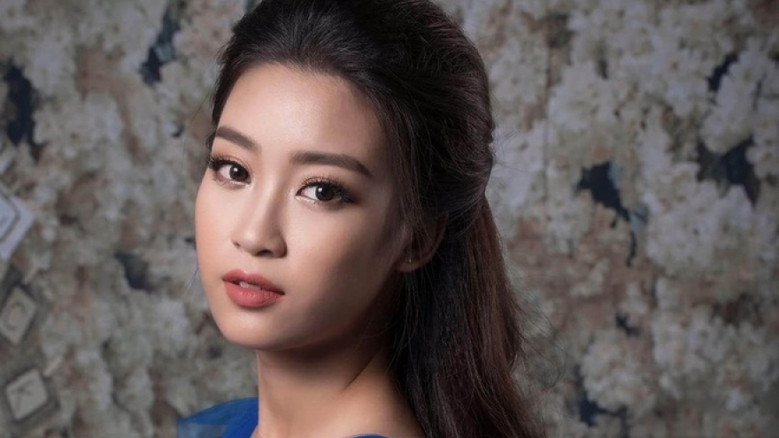 My Linh looks radiant in designs of Hoang Hai