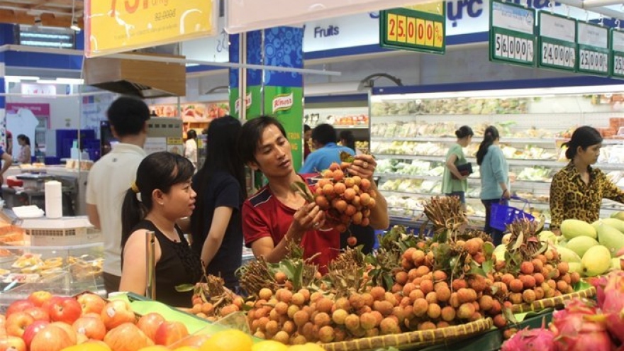 Bac Giang rejects information about litchi glut