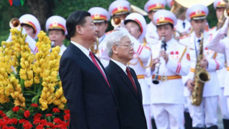 Welcoming ceremony for top Chinese leader in Hanoi