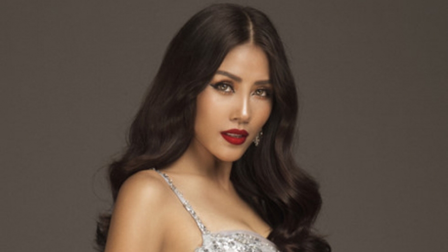 Loan to compete at Miss Universe 2017