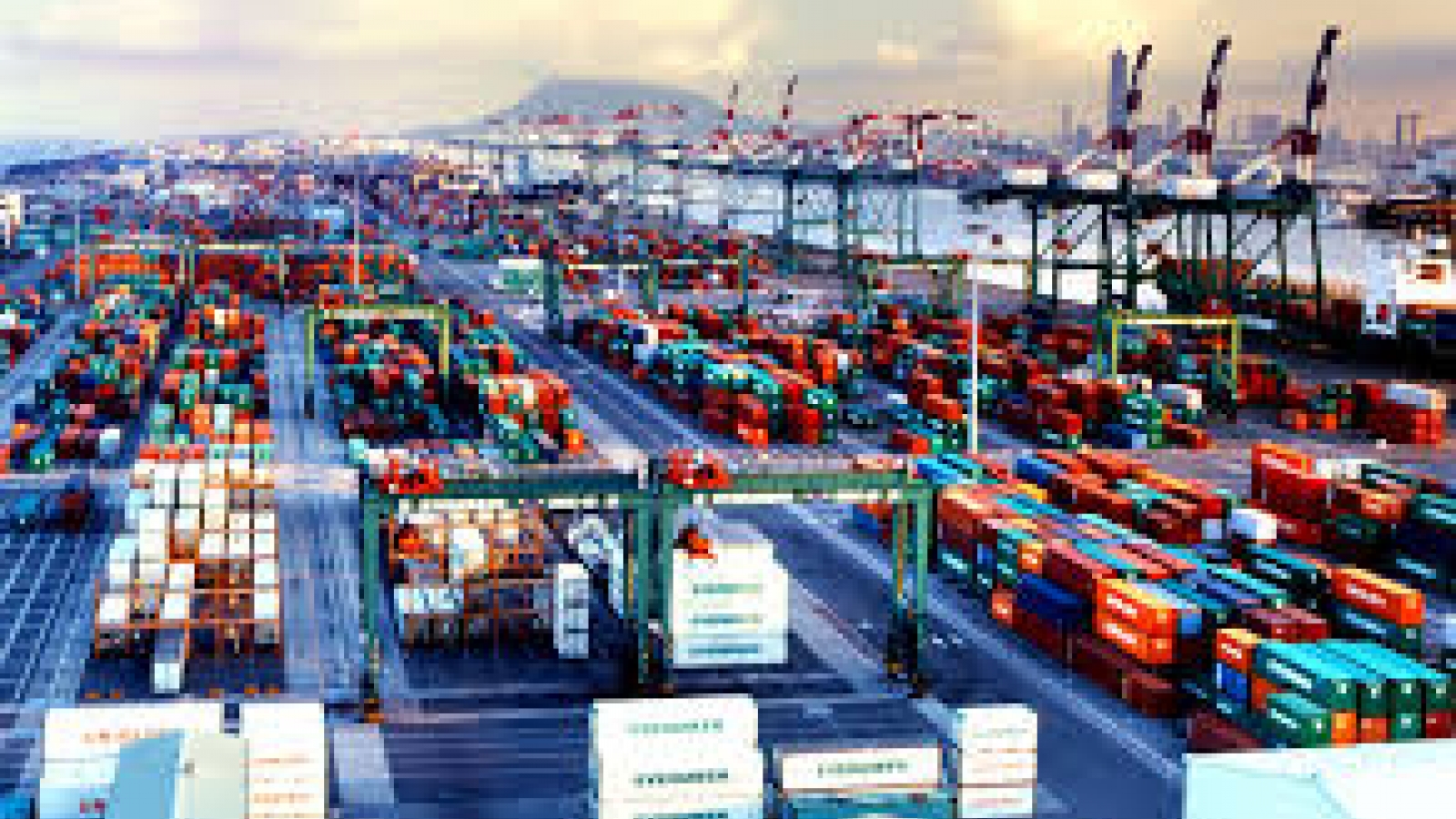 Logistics services market taking off in Vietnam 