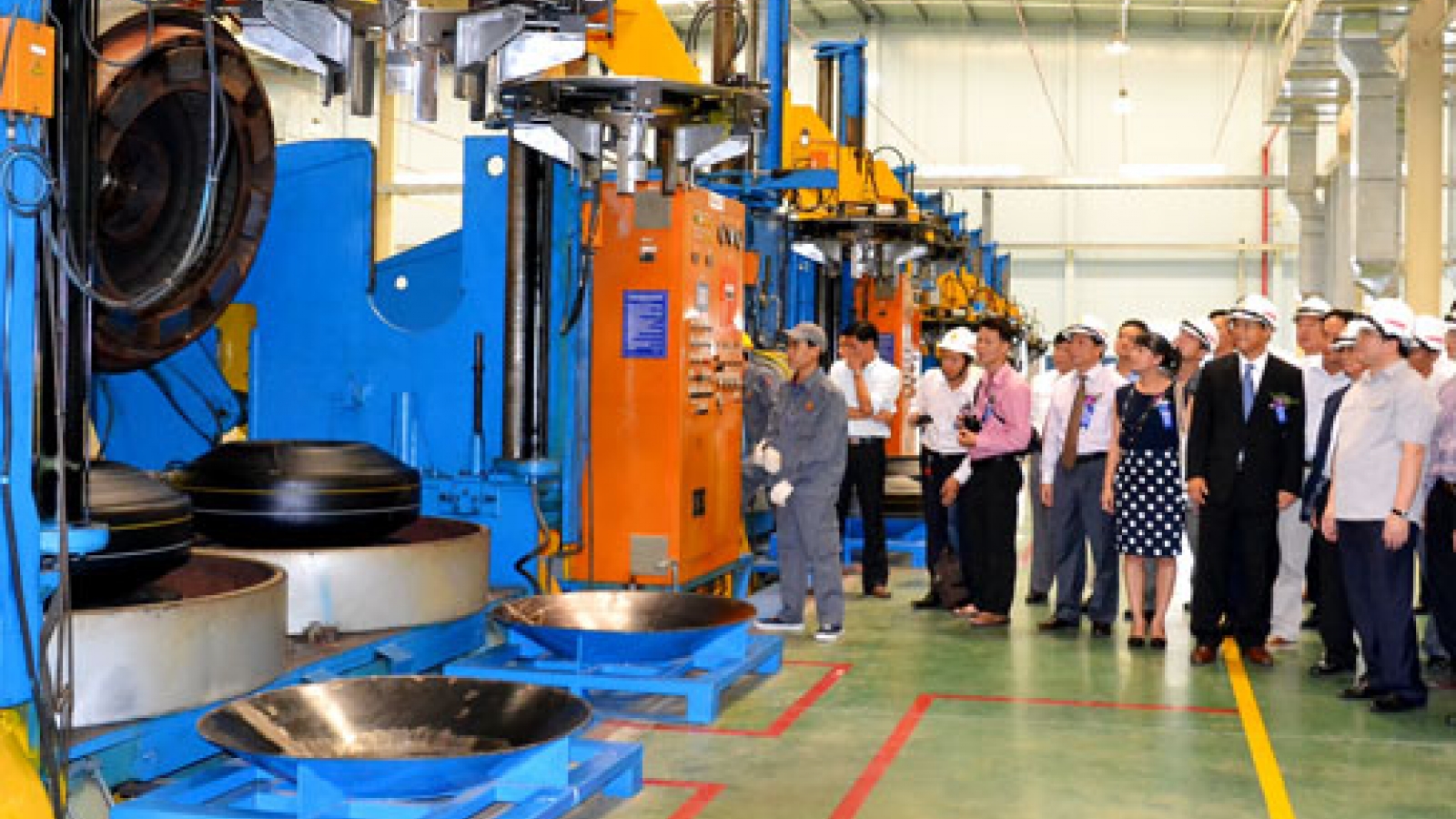 Vietnam’s tyre market keeps rolling along