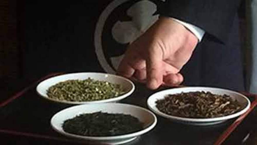 
        Lotte Legend Saigon serves Japan’s authentic green tea
                              
