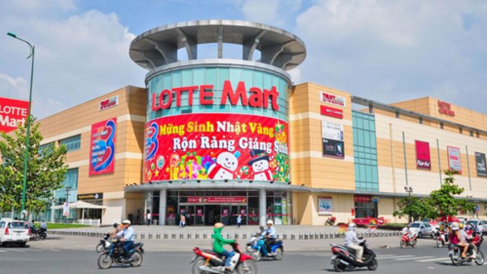 Lotte offers shopping online