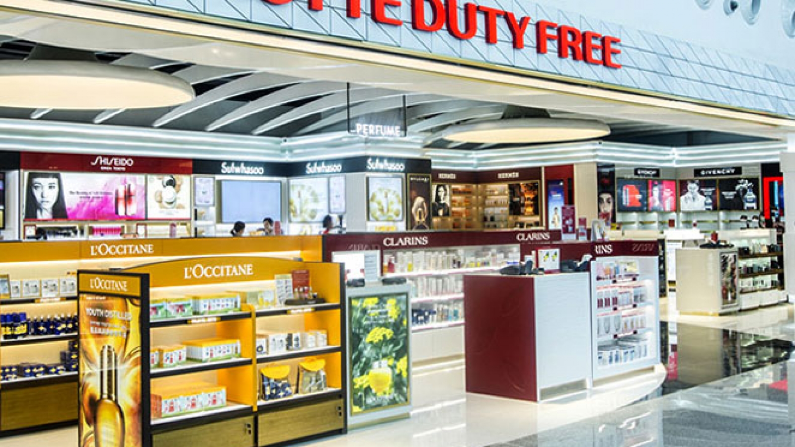 Lotte comes out with new retail model in Vietnam