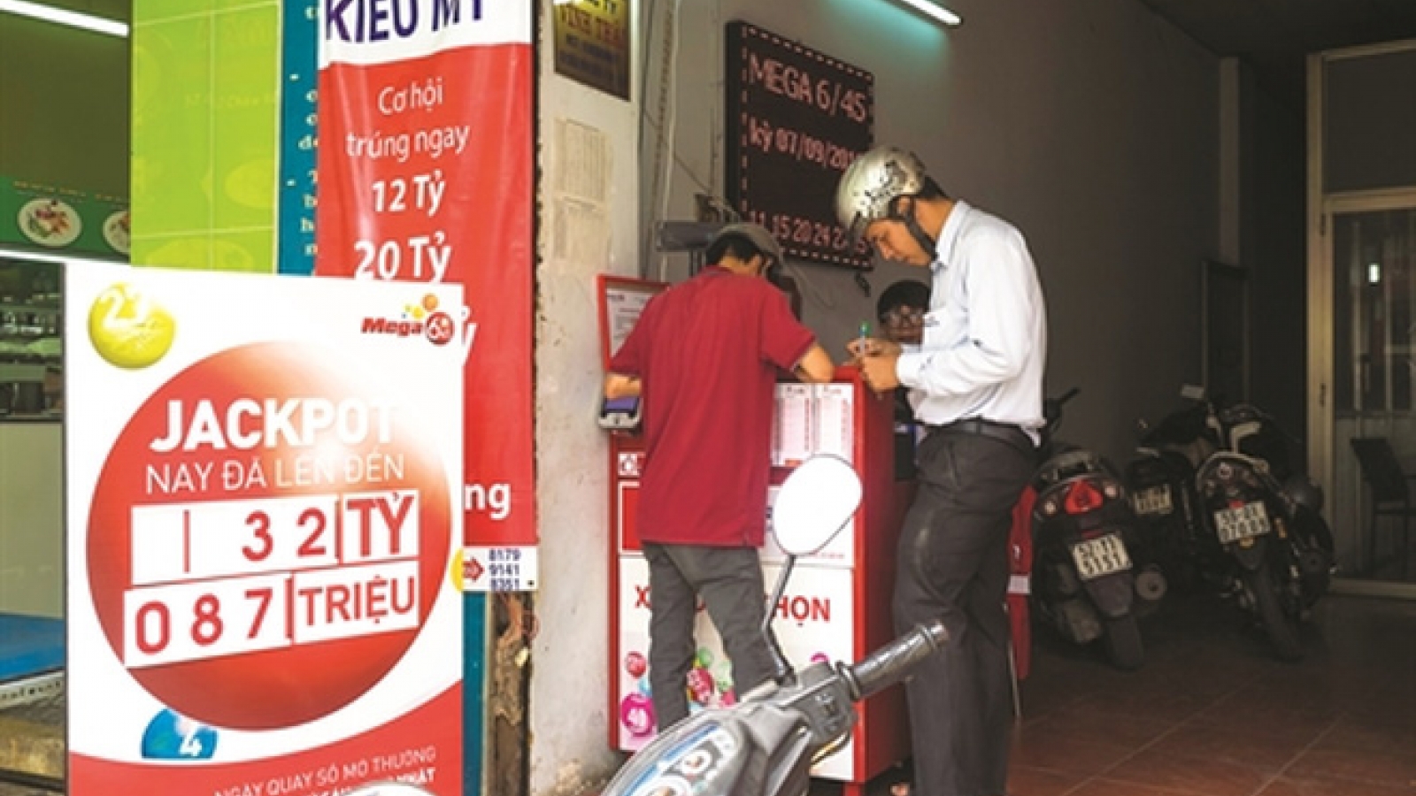 An American-style lottery in Vietnam?