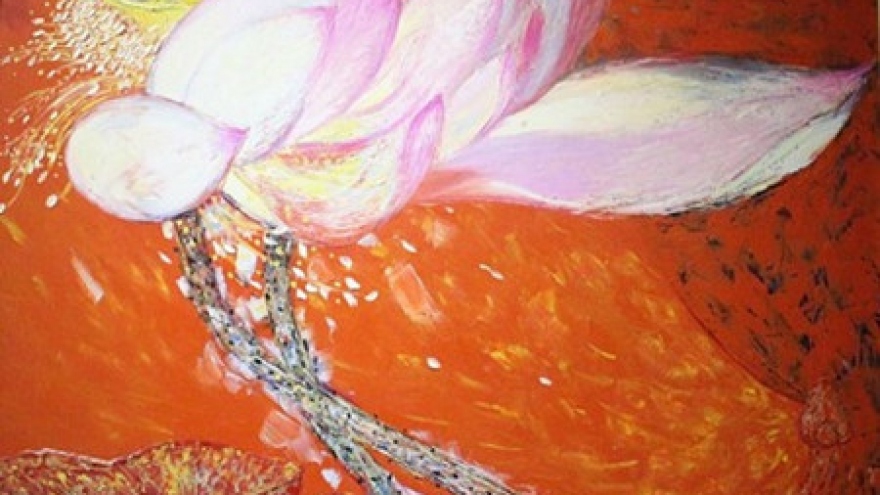 Lotus painting exhibition opens in Hanoi