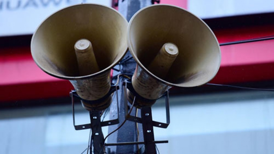 Hanoi considers ditching war-time loudspeakers