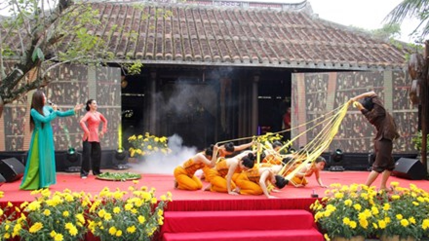 Annual Silk Festival breathes life into city of Hoi An