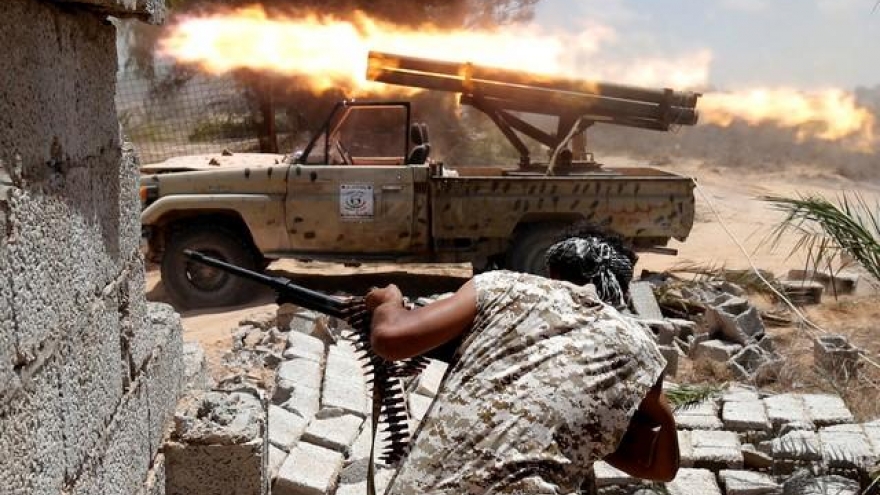 Libyan forces capture Sirte convention center from Islamic State