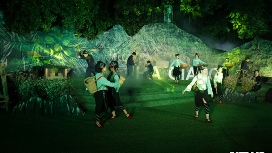 Ha Giang ethnic festival thrills excited crowds in Hanoi