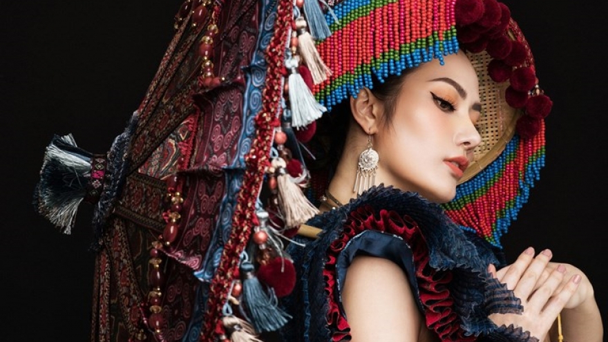 Miss Tourism Queen Int’l contestants shine in national costumes