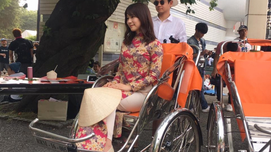 Rika Takeuchi crowned Miss Vietnam Festival in Japan