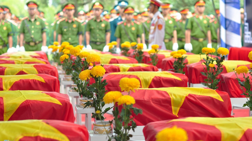 Soldiers who died in 1968 TET Offensive laid to rest in Dong Nai