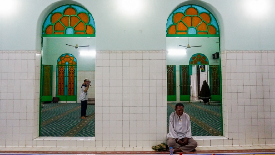 Inside Saigon’s sacred 80-year-old Mosque