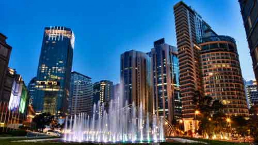 Malaysia reopens its labor market for Vietnamese